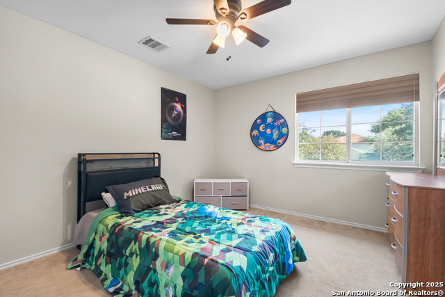 Image 22 of 38 For 14927 Wilmington