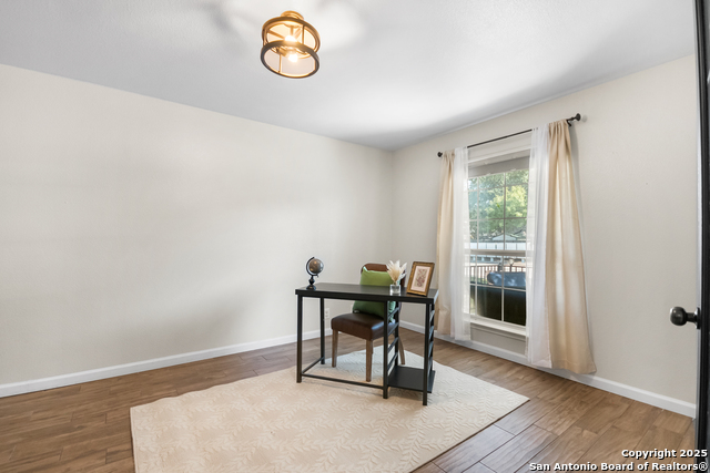 Image 32 of 38 For 14927 Wilmington