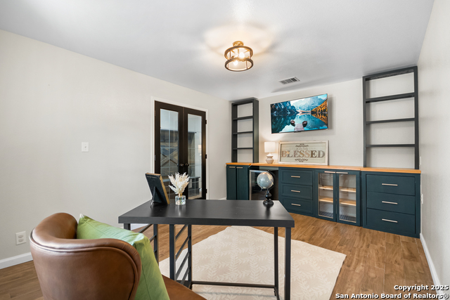 Image 33 of 38 For 14927 Wilmington