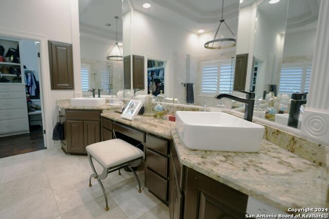 Listing photo id 8 for 20 Arnold Palmer