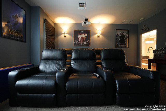 Listing photo id 36 for 20 Arnold Palmer