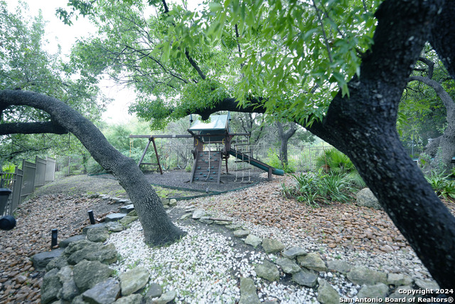 Listing photo id 38 for 20 Arnold Palmer