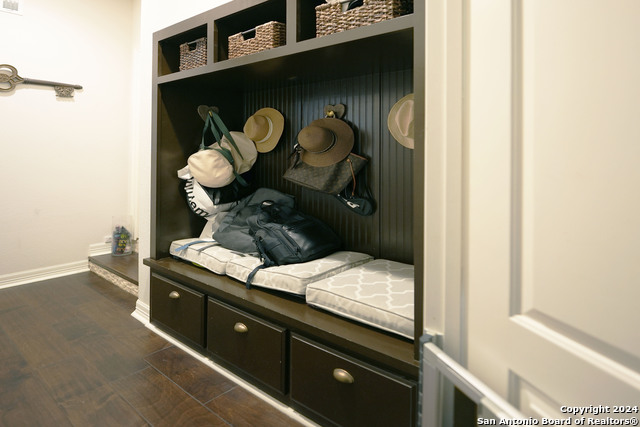 Listing photo id 42 for 20 Arnold Palmer