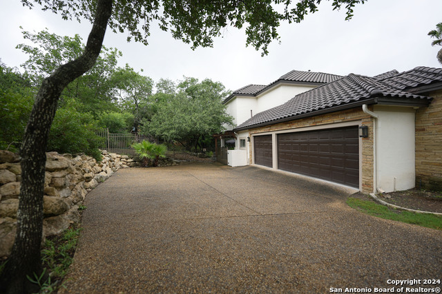 Listing photo id 43 for 20 Arnold Palmer