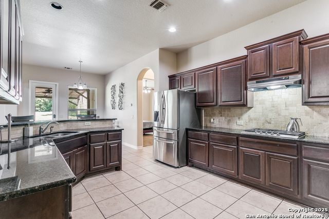 Image 12 of 25 For 24114 Stately Oaks