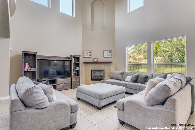 Image 5 of 25 For 24114 Stately Oaks