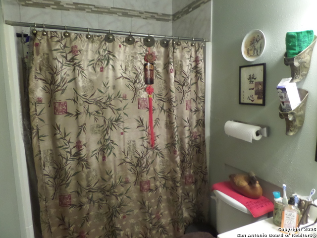 Image 10 of 18 For 8411 Forest Ridge