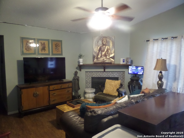 Image 4 of 18 For 8411 Forest Ridge