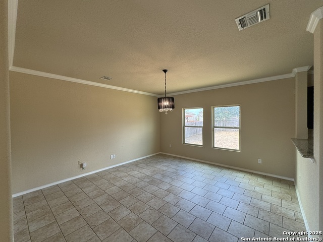 Listing photo id 2 for 831 Lee Trevino
