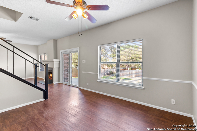 Image 9 of 30 For 9219 Jorwoods