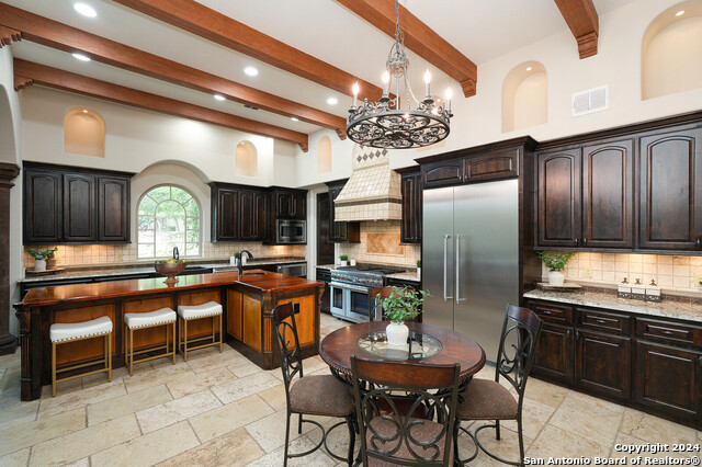 Image 12 of 48 For 139 Palmilla Ct