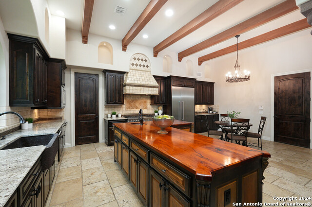 Image 13 of 48 For 139 Palmilla Ct