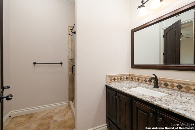 Image 29 of 48 For 139 Palmilla Ct