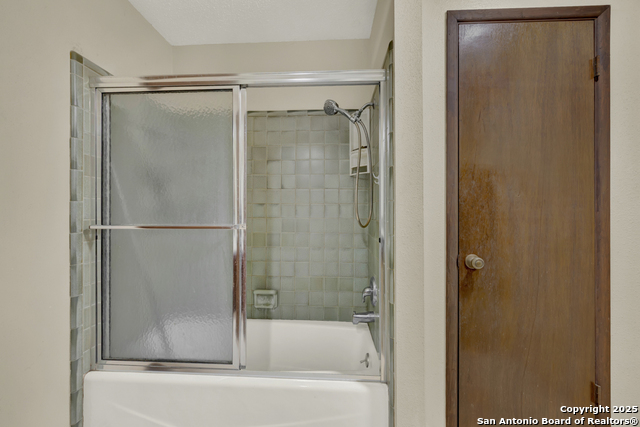 Image 20 of 50 For 255 Brehm Ln