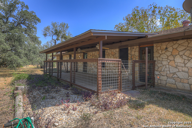 Image 33 of 50 For 255 Brehm Ln
