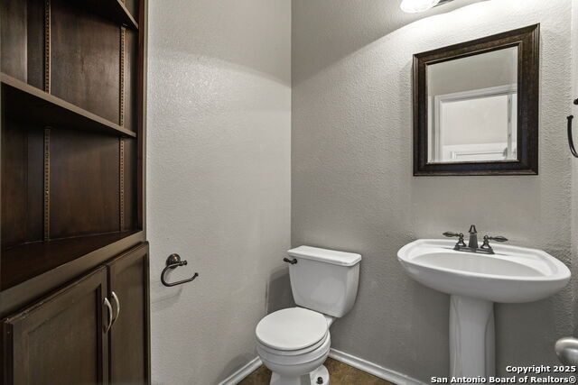 Image 15 of 28 For 14114 Touch Gold