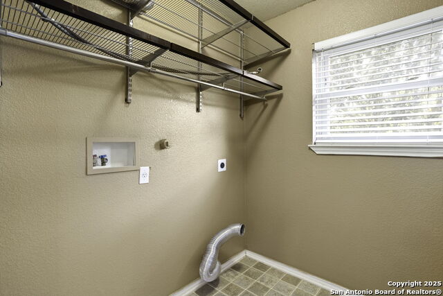 Image 23 of 28 For 14114 Touch Gold