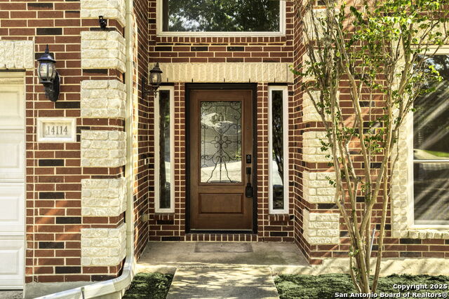 Image 4 of 28 For 14114 Touch Gold