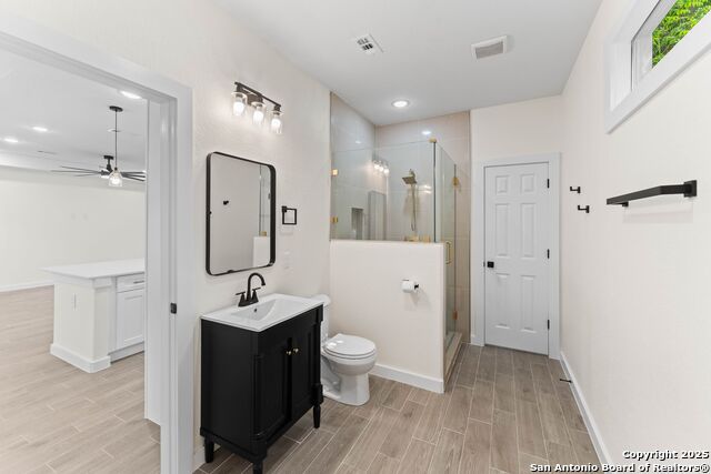 Image 8 of 16 For 350 Spanish Oak Dr