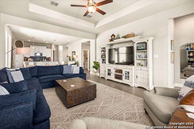 Listing photo id 11 for 126 Ocotillo