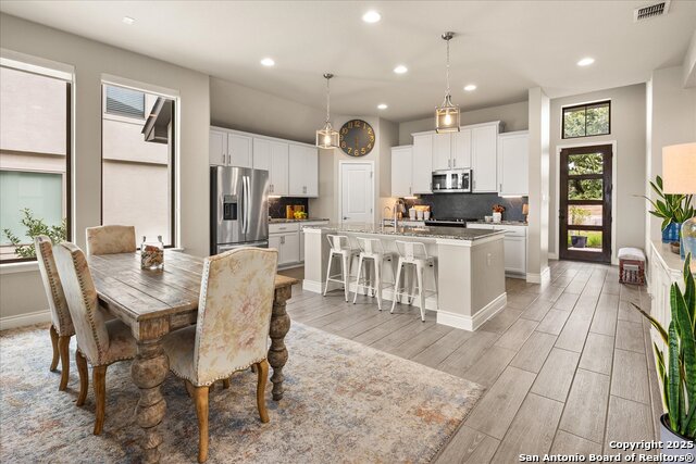 Listing photo id 14 for 126 Ocotillo