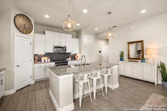 Listing photo id 15 for 126 Ocotillo