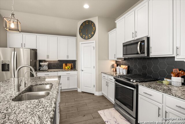 Listing photo id 18 for 126 Ocotillo