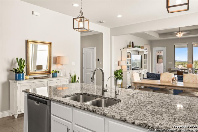 Listing photo id 20 for 126 Ocotillo