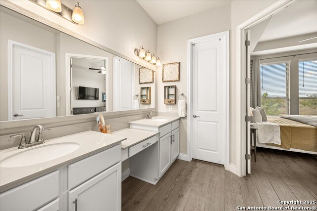 Listing photo id 25 for 126 Ocotillo