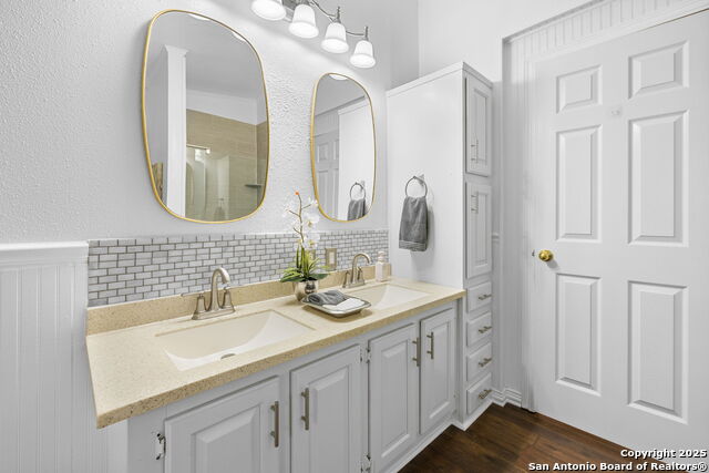 Image 12 of 41 For 197 Mil Encinos