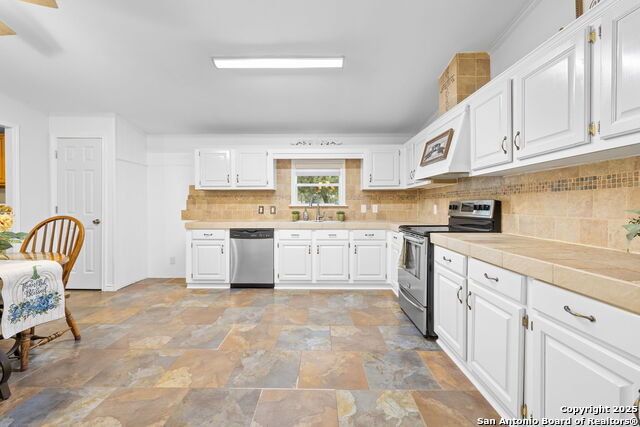 Image 16 of 41 For 197 Mil Encinos