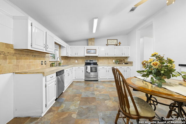 Image 19 of 41 For 197 Mil Encinos