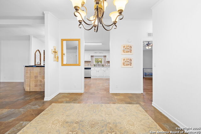 Image 29 of 41 For 197 Mil Encinos