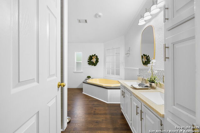 Image 9 of 41 For 197 Mil Encinos