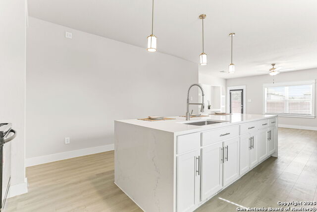 Listing photo id 9 for 13012 Heathers Sun