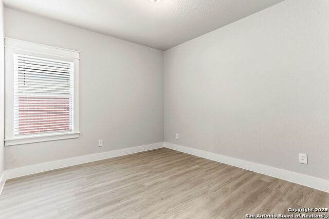 Listing photo id 22 for 13012 Heathers Sun