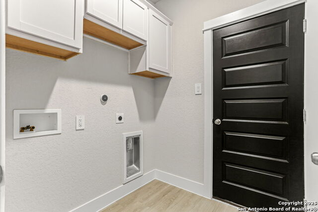 Listing photo id 23 for 13012 Heathers Sun