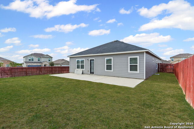 Listing photo id 24 for 13012 Heathers Sun