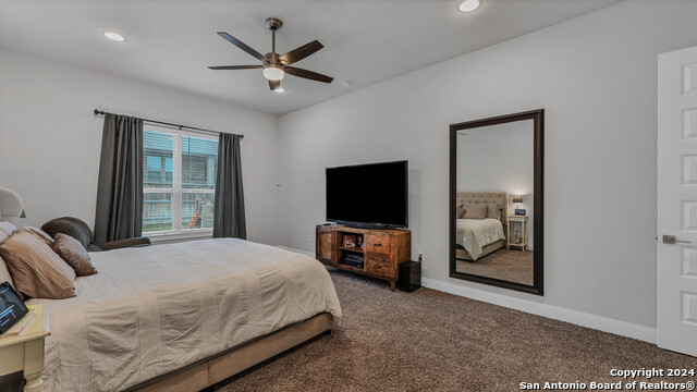 Listing photo id 1 for 222 Sigel Ave