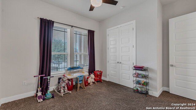 Listing photo id 3 for 222 Sigel Ave