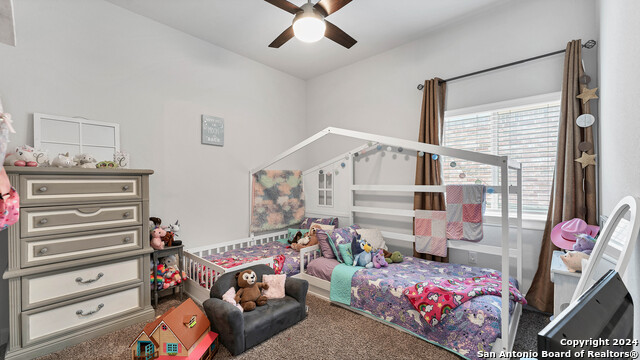 Listing photo id 5 for 222 Sigel Ave