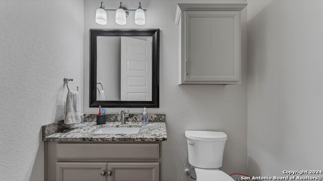 Listing photo id 6 for 222 Sigel Ave