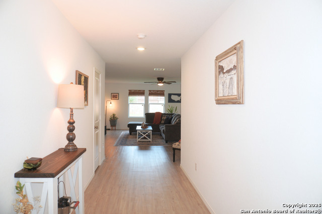 Listing photo id 1 for 8919 Cosmo Cove