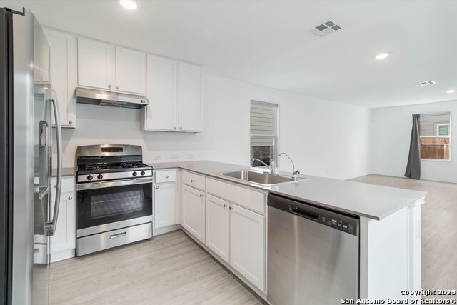 Image 12 of 24 For 10929 Presa Way