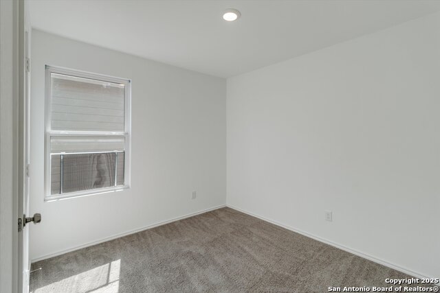 Image 18 of 24 For 10929 Presa Way