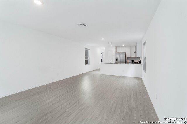 Image 8 of 24 For 10929 Presa Way