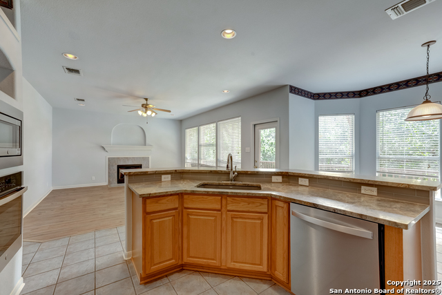 Image 10 of 41 For 1339 Barton Creek