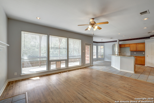 Image 14 of 41 For 1339 Barton Creek