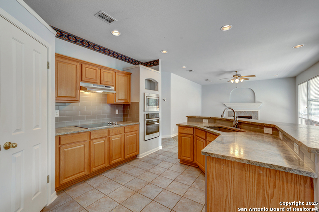 Image 9 of 41 For 1339 Barton Creek