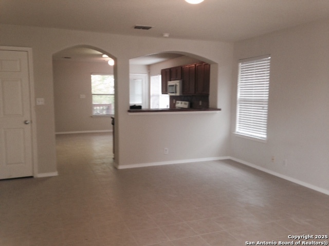 Image 4 of 50 For 9271 Everton